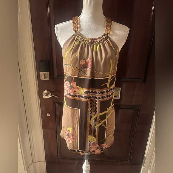 7th Avenue New York and Co. ladies top chain link around collar. Medium. - Picture 5 of 10